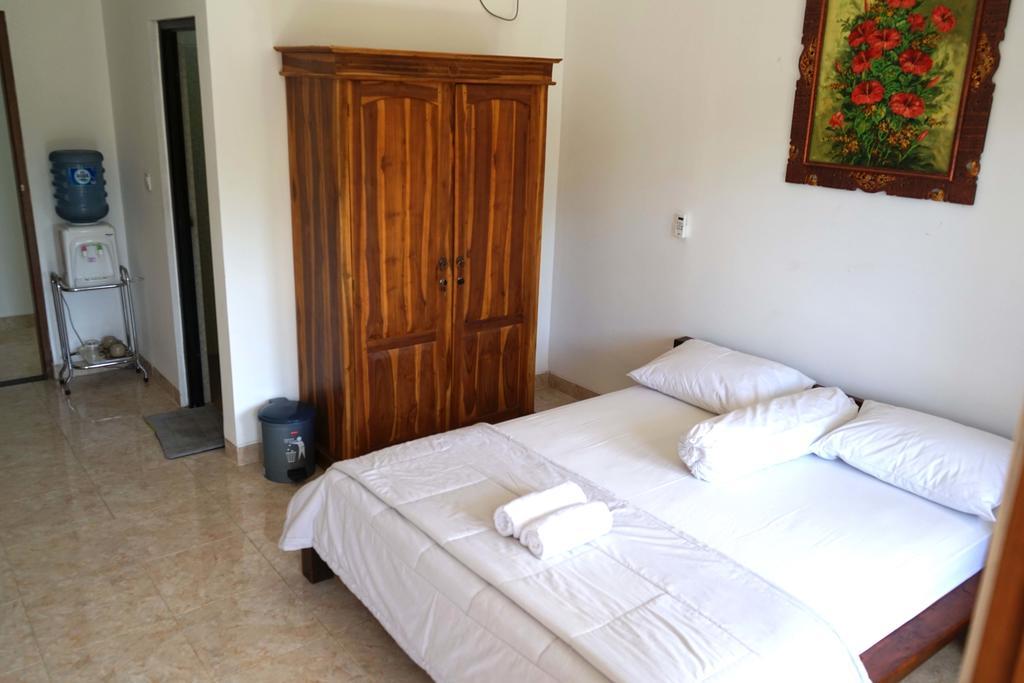 Uluwatu Made Guesthouse Esterno foto